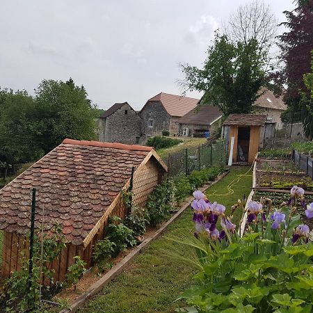 Le Nichoir Apartment Creys-et-Pusigneu Bagian luar foto
